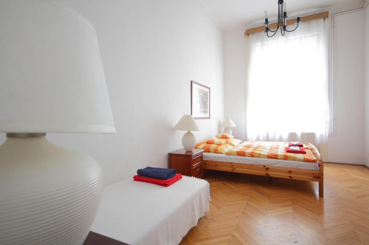 Blue Rose Apartment Βουδαπέστη Εξωτερικό φωτογραφία