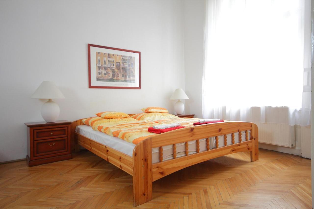 Blue Rose Apartment Βουδαπέστη Εξωτερικό φωτογραφία